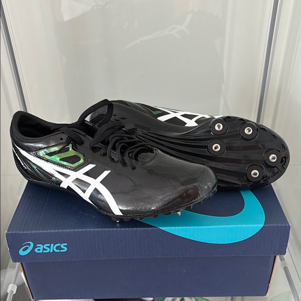 ASICS Men's Black and Silver Athletic Shoes